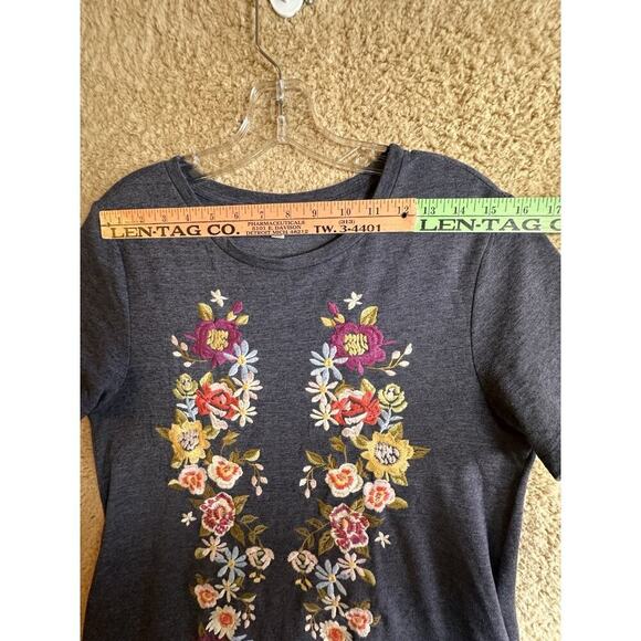 Umgee Embroidered T Shirt Dress Sz S Blue Floral Short Sleeve Shift Tunic Mini - Picture 11 of 15